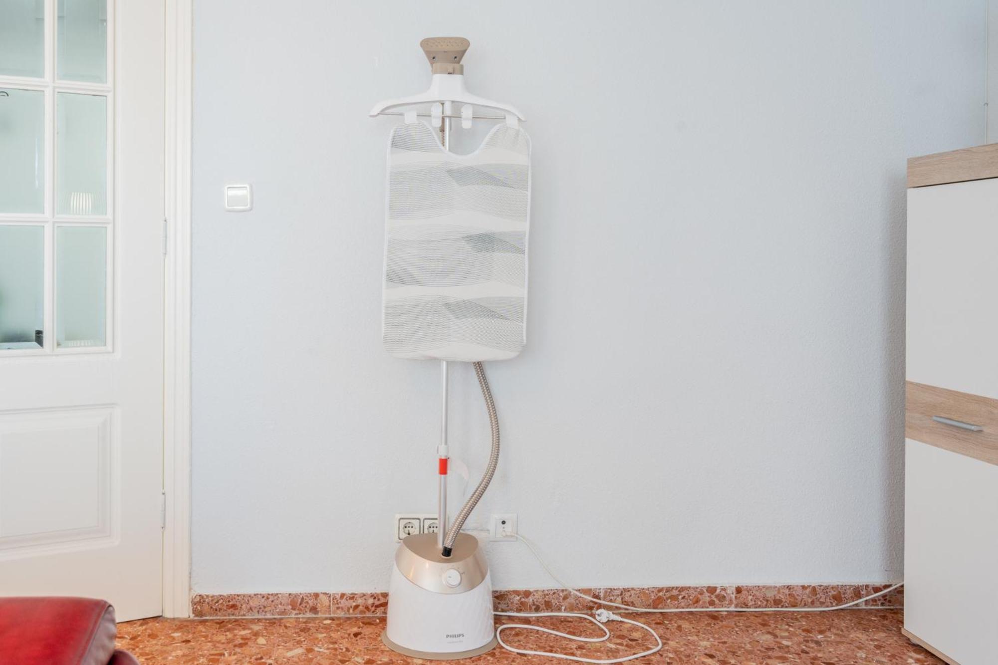 Apartamento Familiar En Avenida Del Puerto Valencia Luaran gambar