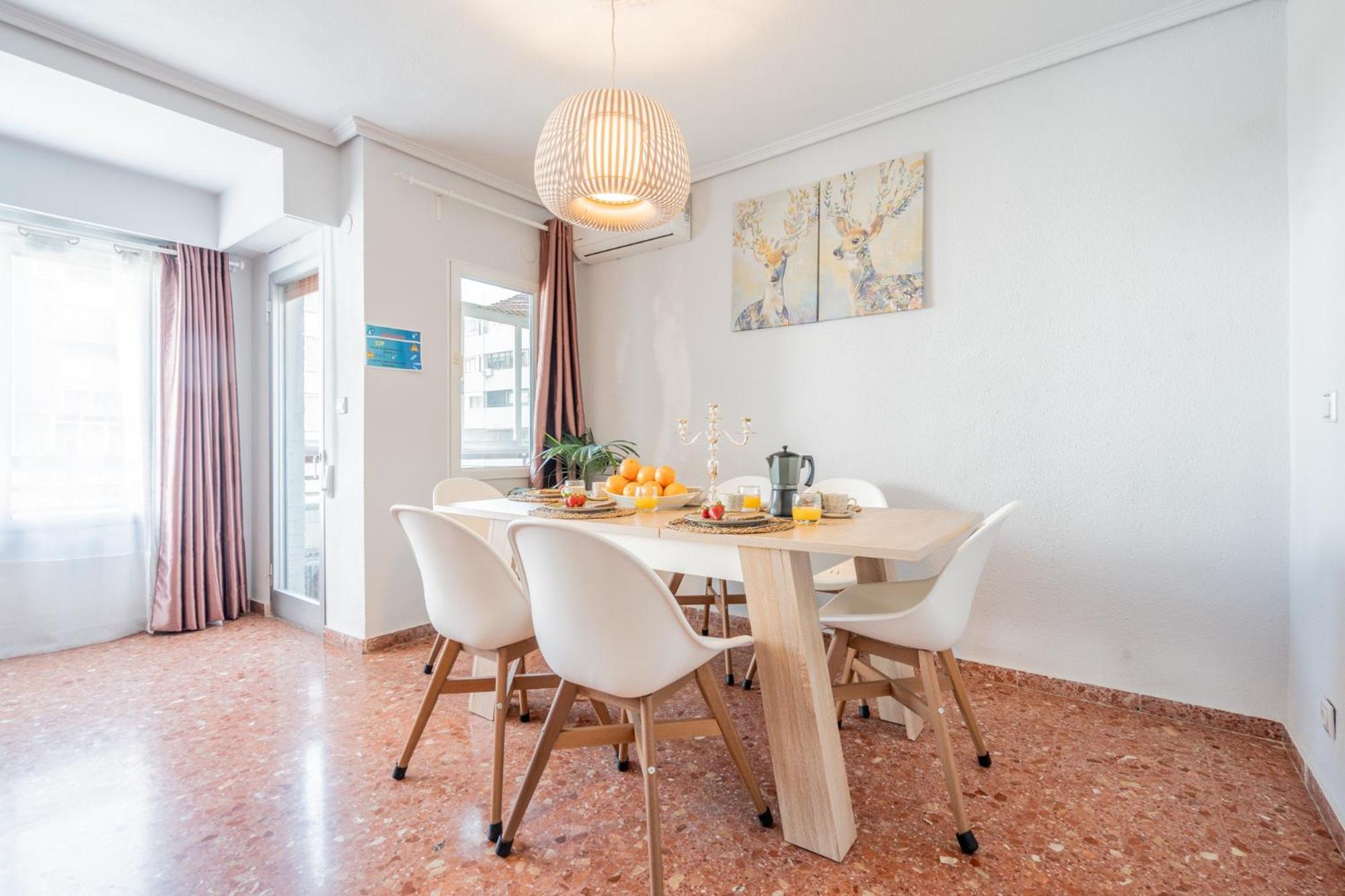 Apartamento Familiar En Avenida Del Puerto Valencia Luaran gambar