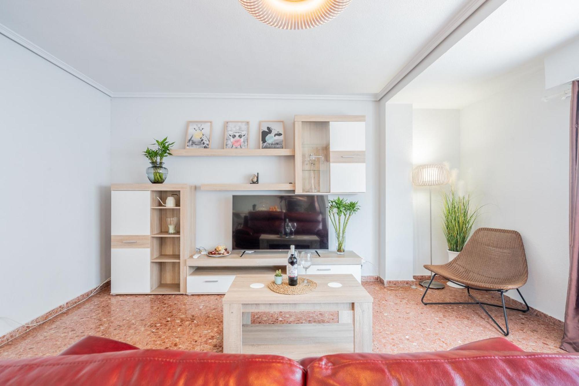 Apartamento Familiar En Avenida Del Puerto Valencia Luaran gambar